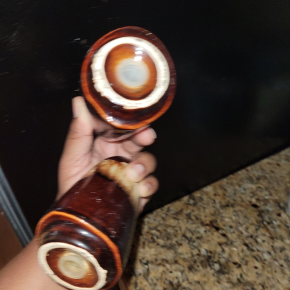 Vintage Salt and Pepper Shakers - Picture 3 of 3